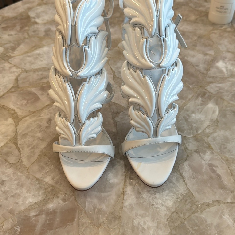 Giuseppe Zanotti "Cruel Summer" heels in white. SZ 38 - Picture 4 of 15